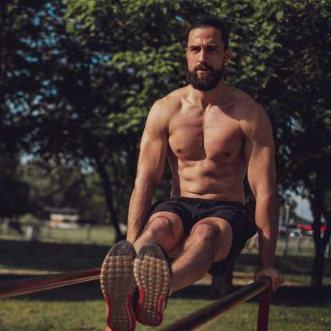 11 Best Rectus Abdominis Exercises & Stretches